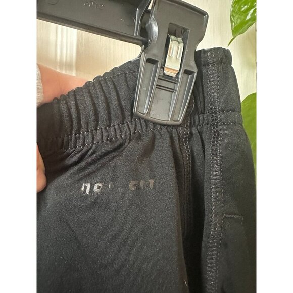 Nike Dri-Fit men’s size large shorts - Picture 9 of 9